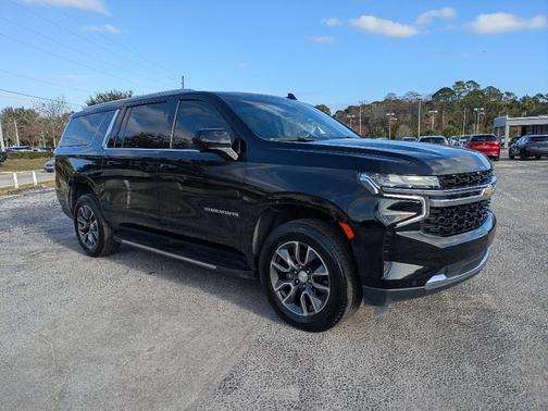 2023 Chevrolet Suburban LS