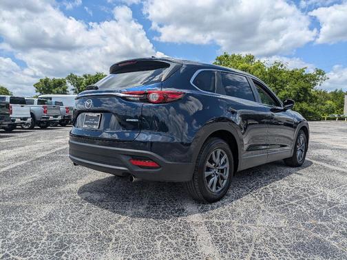 2022 Mazda CX-9 Sport