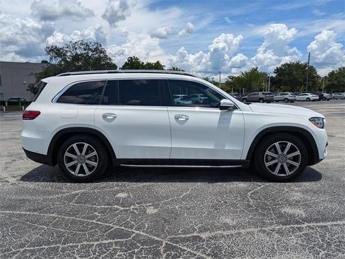 2022 Mercedes-Benz GLS 450 4MATIC