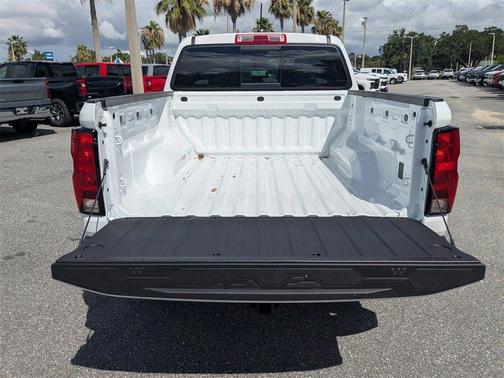 2025 Chevrolet Colorado WT
