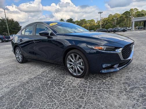 2025 Mazda Mazda3 FWD w/Preferred Package