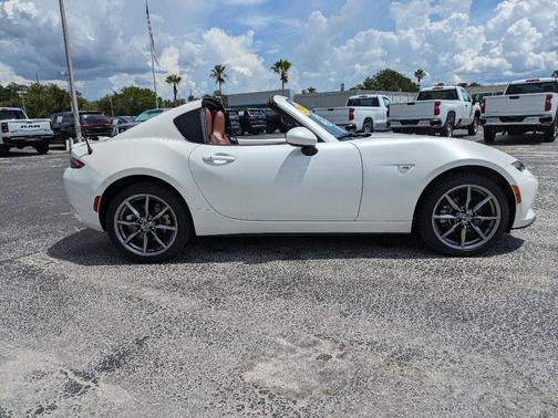 2022 Mazda MX-5 Miata RF Grand Touring