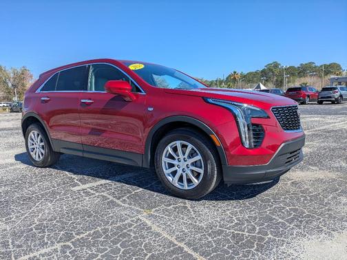 2023 Cadillac XT4 Luxury