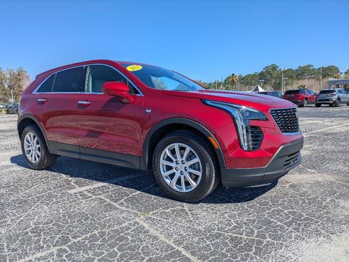 2023 Cadillac XT4 Luxury