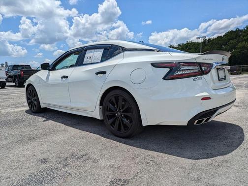2023 Nissan Maxima Platinum