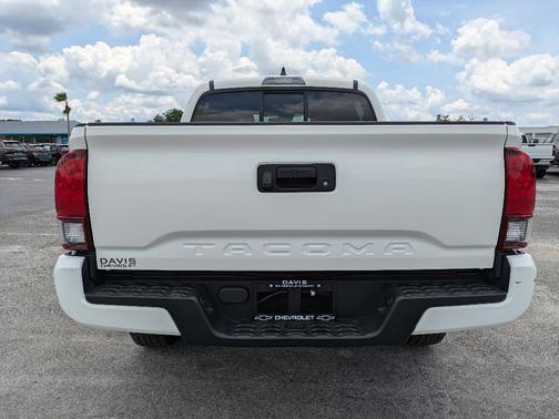 2021 Toyota Tacoma SR