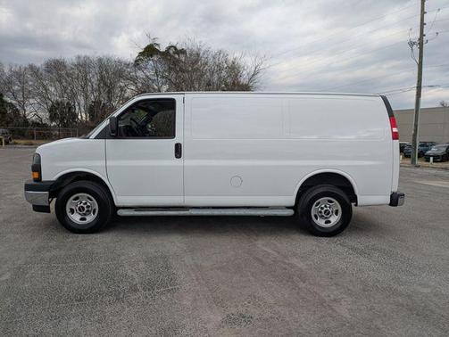 2024 GMC Savana 2500 Work Van