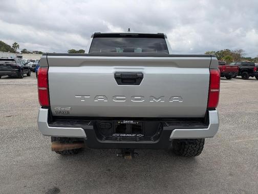 2024 Toyota Tacoma SR5