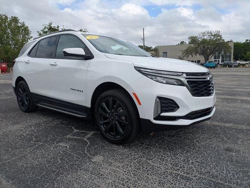 Summit White 2022 Chevrolet Equinox RS