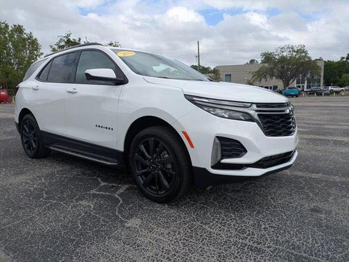 Summit White 2022 Chevrolet Equinox RS