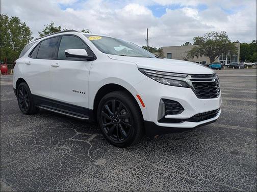 Summit White 2022 Chevrolet Equinox RS