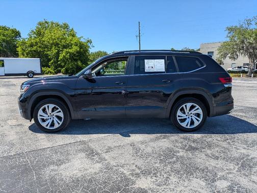 2022 Volkswagen Atlas 3.6L SE w/Technology