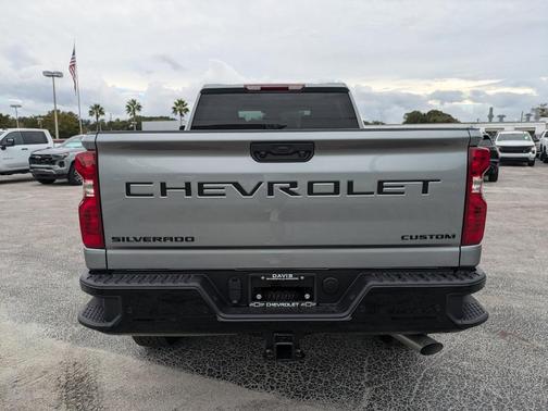 2026 Chevrolet Silverado 2500 Custom