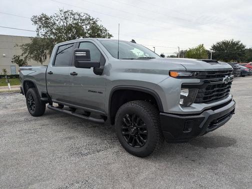 2026 Chevrolet Silverado 2500 Custom