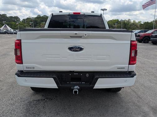 Oxford White 2023 Ford F-150 XLT