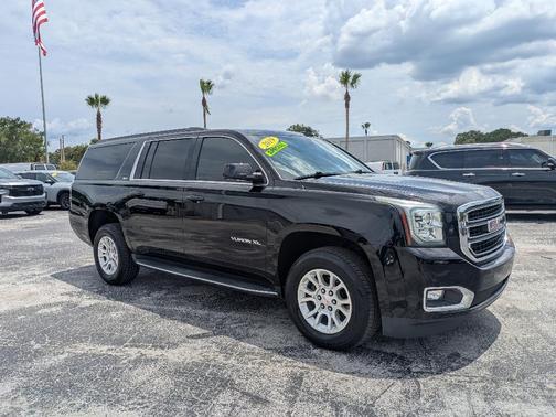 Onyx Black 2019 GMC Yukon XL SLT