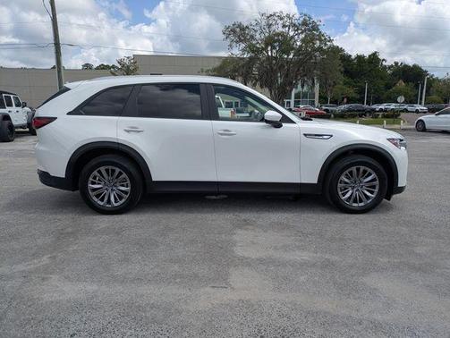 Rhodium White Premium 2025 Mazda CX-90 SE