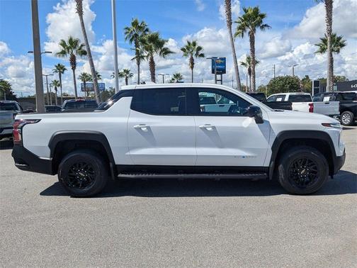 2026 Chevrolet Silverado EV LT