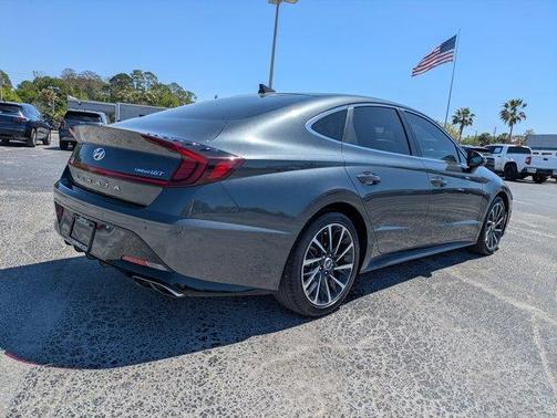 2023 Hyundai SONATA Limited