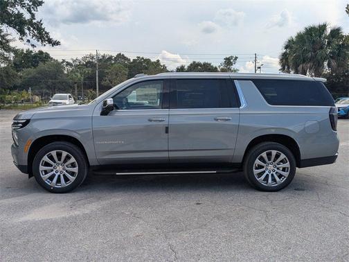 2025 Chevrolet Suburban Premier