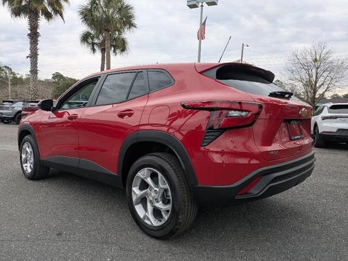 2026 Chevrolet Trax LS