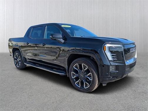 2025 GMC Sierra EV Denali