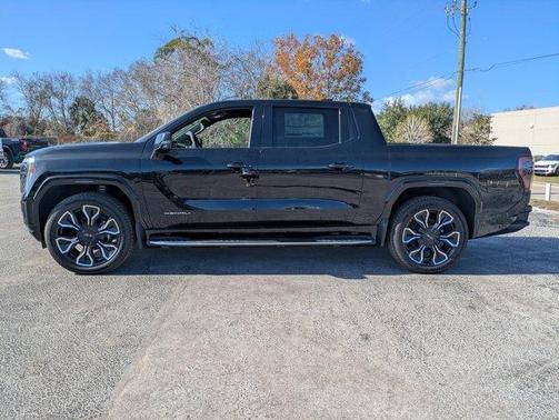 2025 GMC Sierra EV Denali
