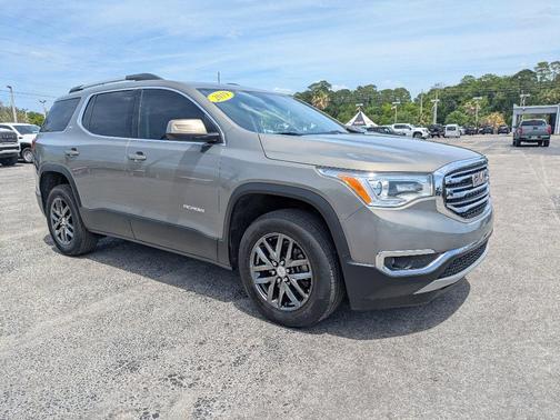 Pepperdust Metallic 2019 GMC Acadia SLT-1