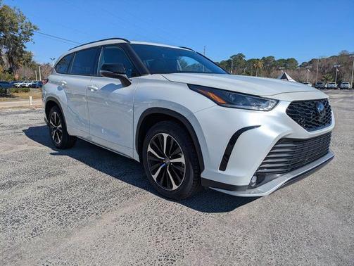 2022 Toyota Highlander XSE