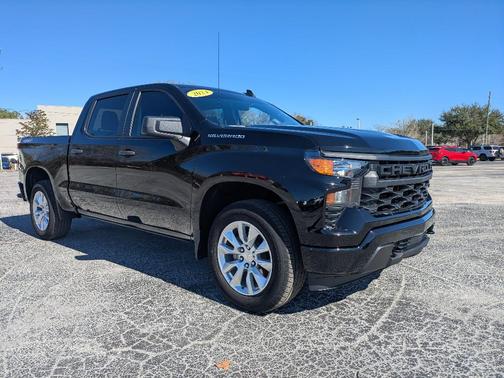 2024 Chevrolet Silverado 1500 Custom