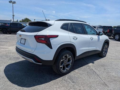 White 2026 Chevrolet Trax LT