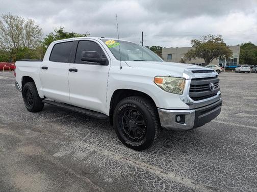 2015 Toyota Tundra SR5