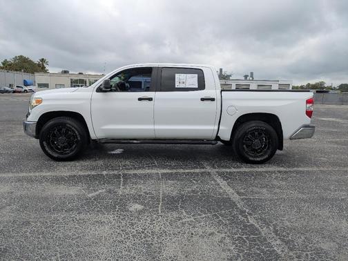 2015 Toyota Tundra SR5