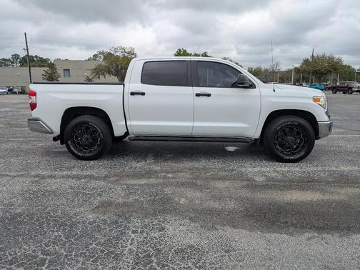 2015 Toyota Tundra SR5
