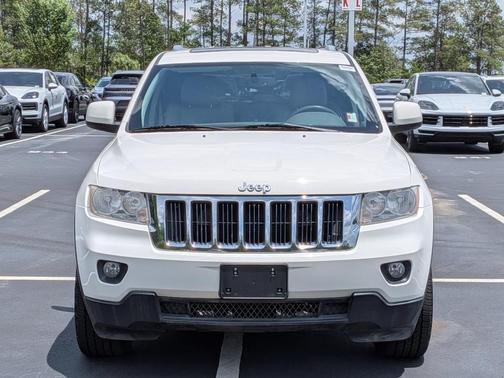 Stone White 2011 Jeep Grand Cherokee Laredo