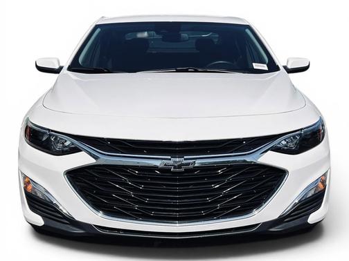 Summit White 2025 Chevrolet Malibu RS