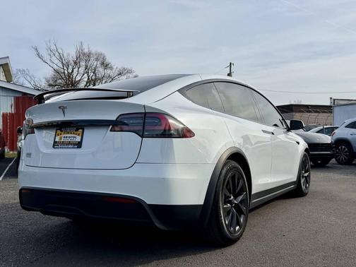 2022 Tesla Model X Dual Motor All-Wheel Drive