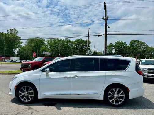 2017 Chrysler Pacifica Limited