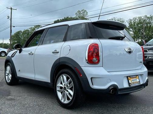 2012 MINI Cooper S Countryman Base