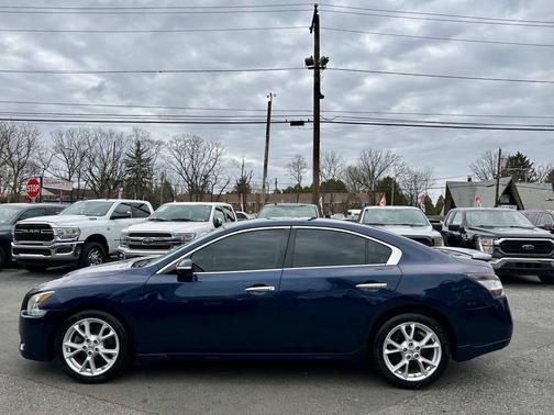 2012 Nissan Maxima SV