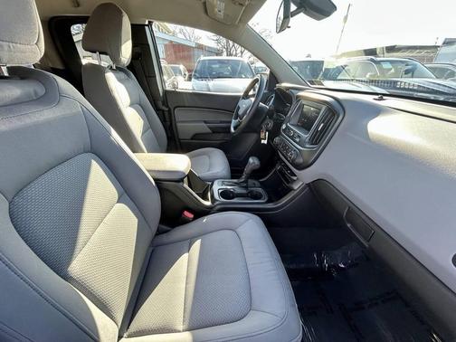 2020 Chevrolet Colorado WT