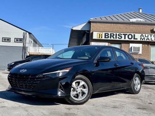 2021 Hyundai ELANTRA SE