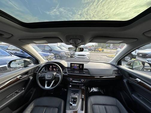 2018 Audi Q5 2.0T Premium Plus