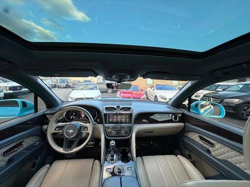 2021 Bentley Bentayga V8