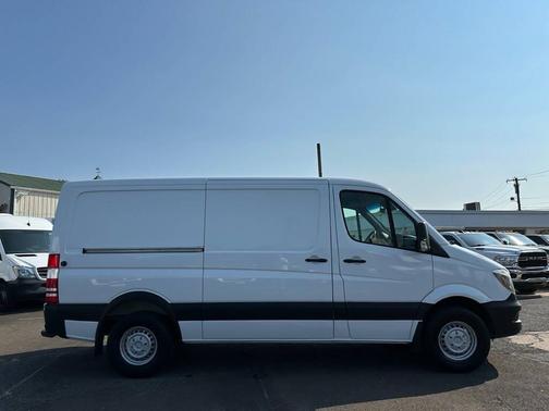 2014 Mercedes-Benz Sprinter 2500