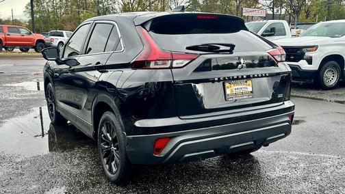 2022 Mitsubishi Eclipse Cross LE