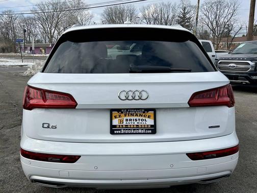 2019 Audi Q5 2.0T Premium Plus