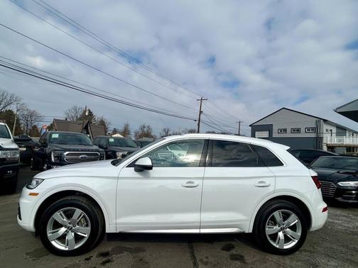 2019 Audi Q5 2.0T Premium Plus