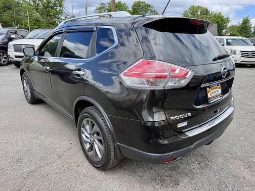 Midnight Jade 2016 Nissan Rogue SL