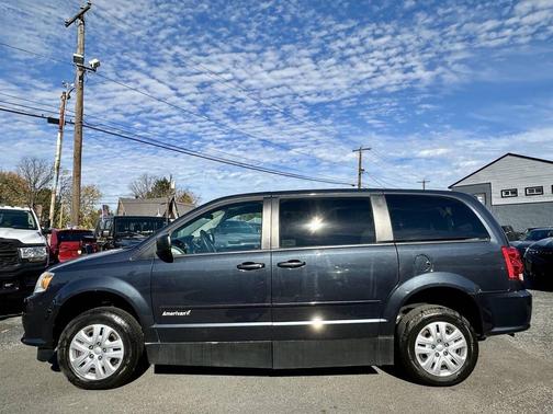 2009 Chrysler Town & Country Touring
